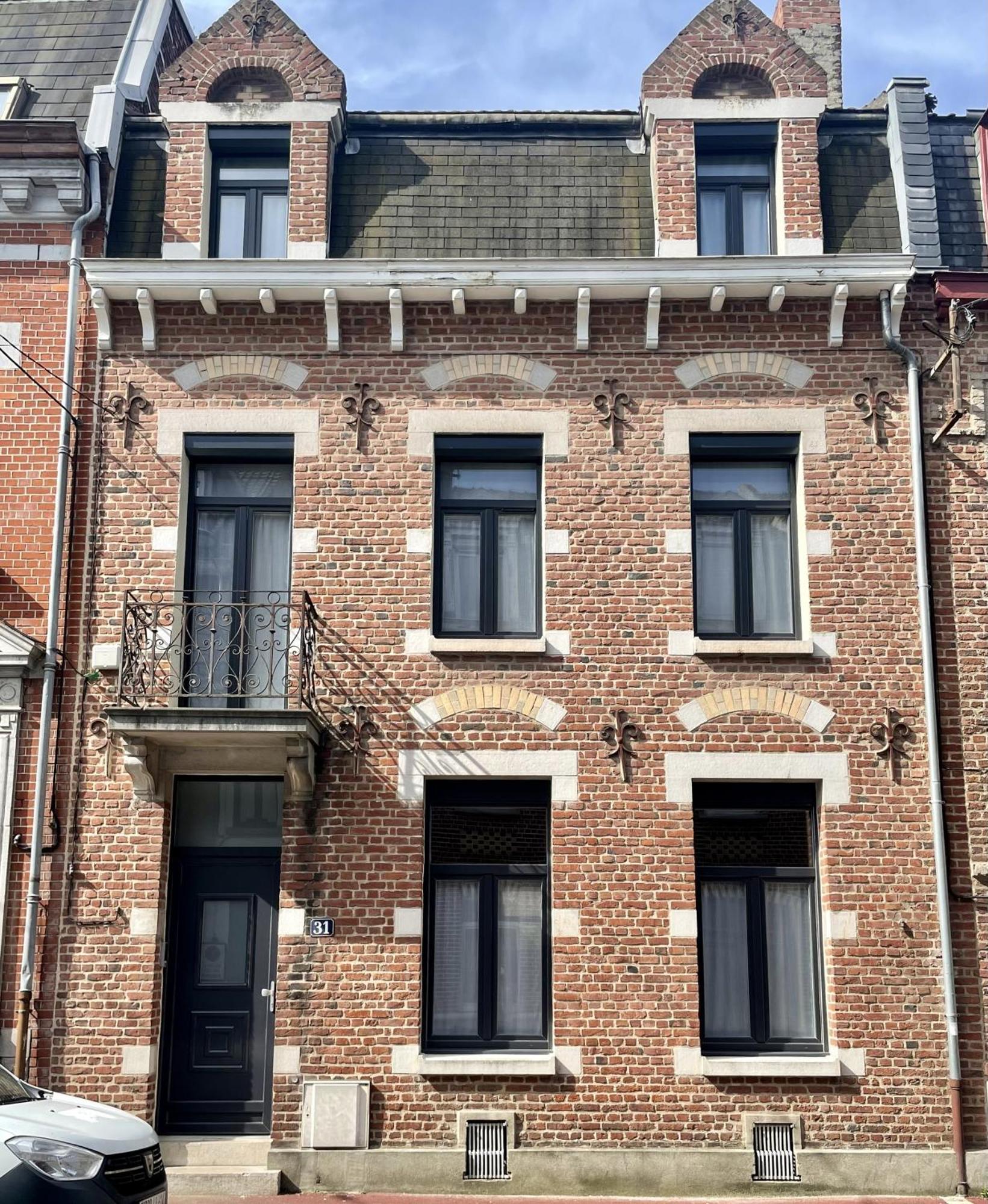 Appart Hotel Gambetta Lens Bagian luar foto